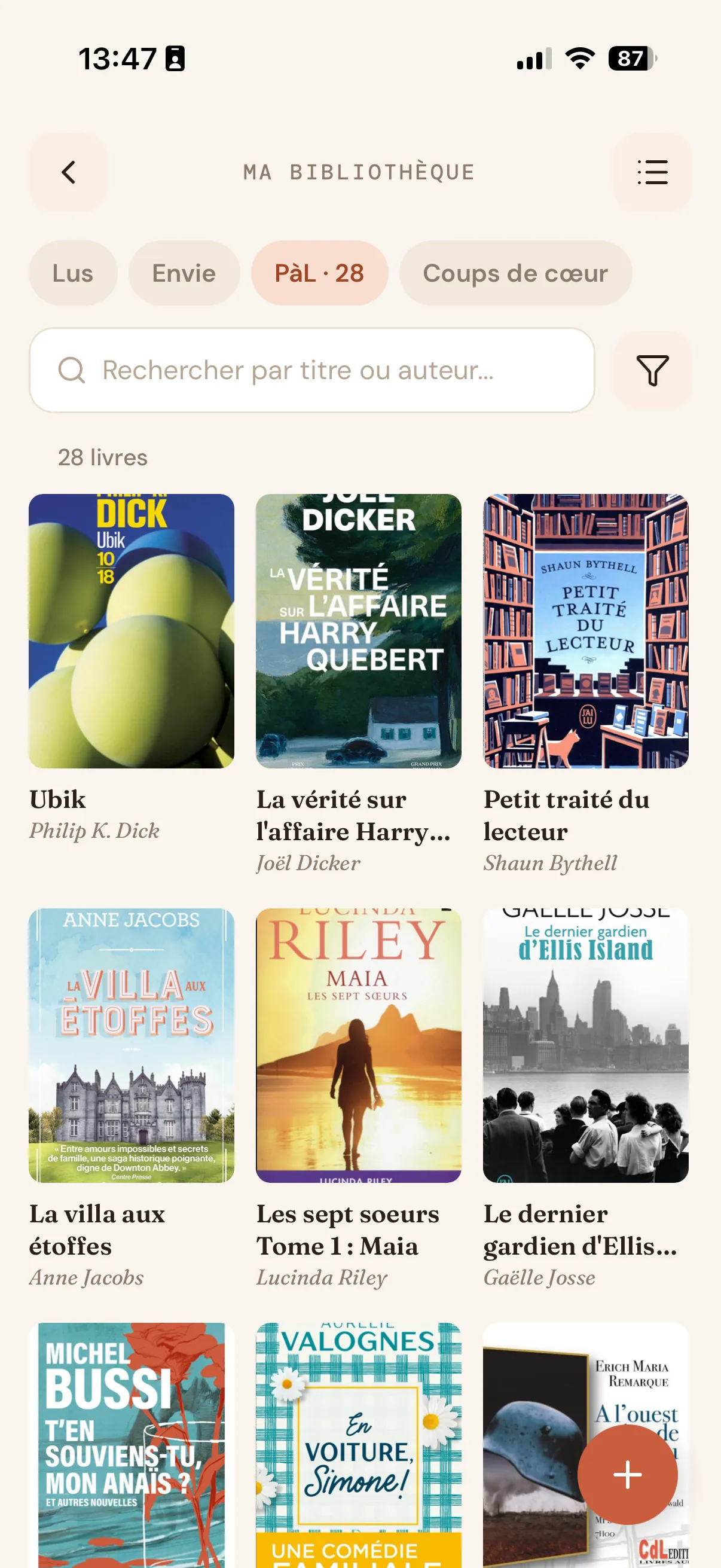 Écran bibliothèque et pile à lire dans l'application Booklub
